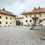 Schoenauer Hof - Lux Apartment